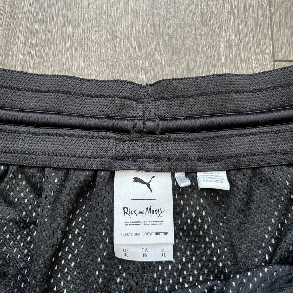 Puma X Rick & Morty Mesh Athletic Shorts Drawstring Mens XL Black Purple Green